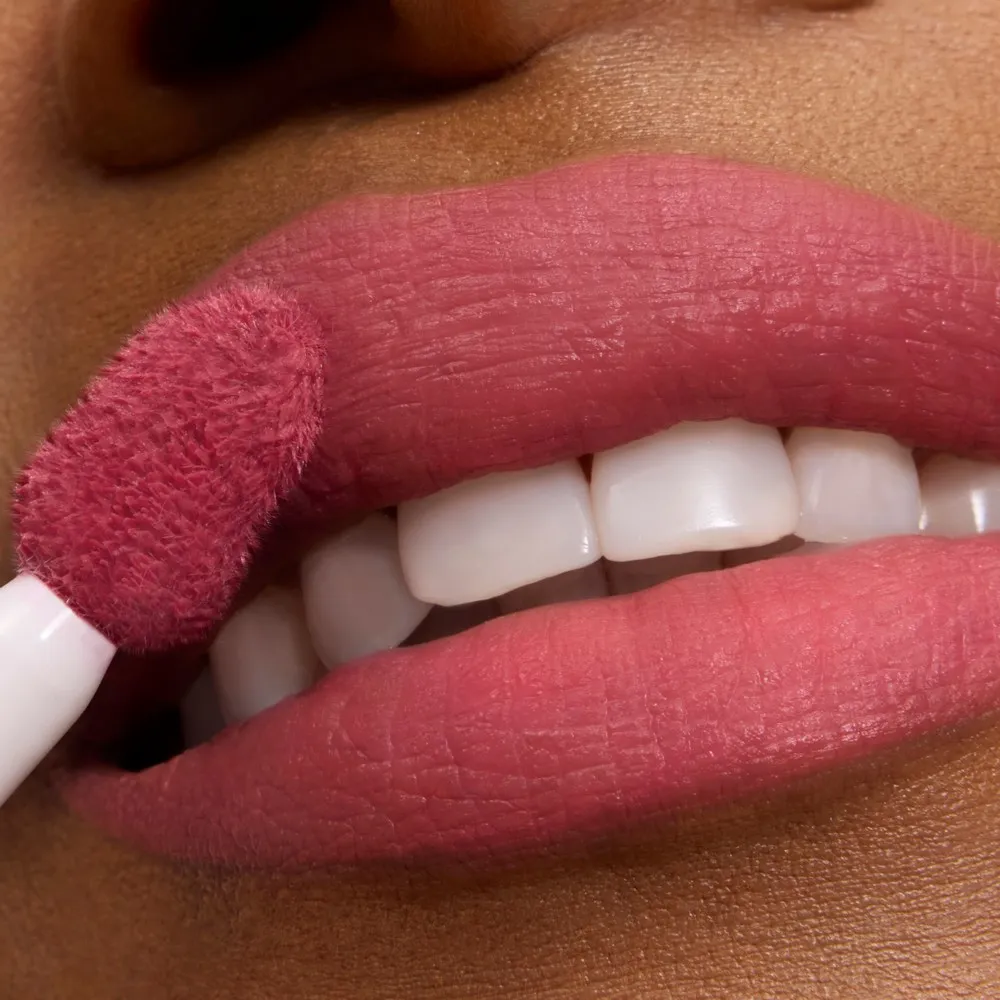 Lancôme Labial en Barra Lip Idôle CuddleBlur
