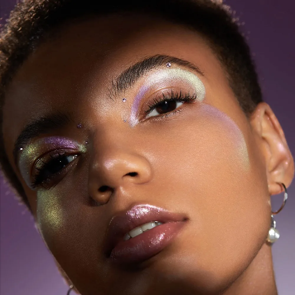 Sheglam Iluminador Líquido Chroma-Glow Bloom