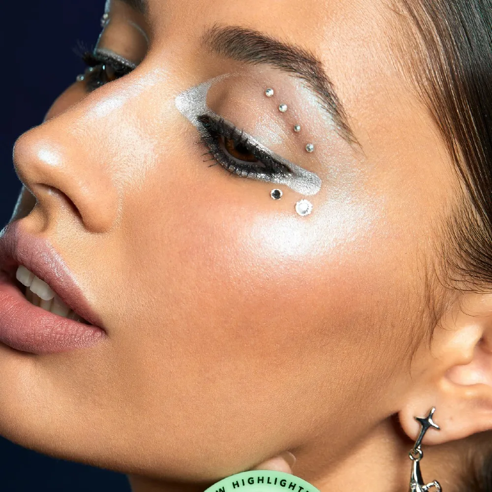 Sheglam Iluminador Lunar Glow