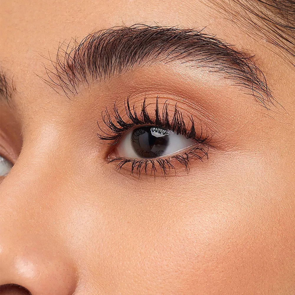 Sheglam Máscara de Pestañas Resistente al Agua All-In-One Volume & Length Mascara