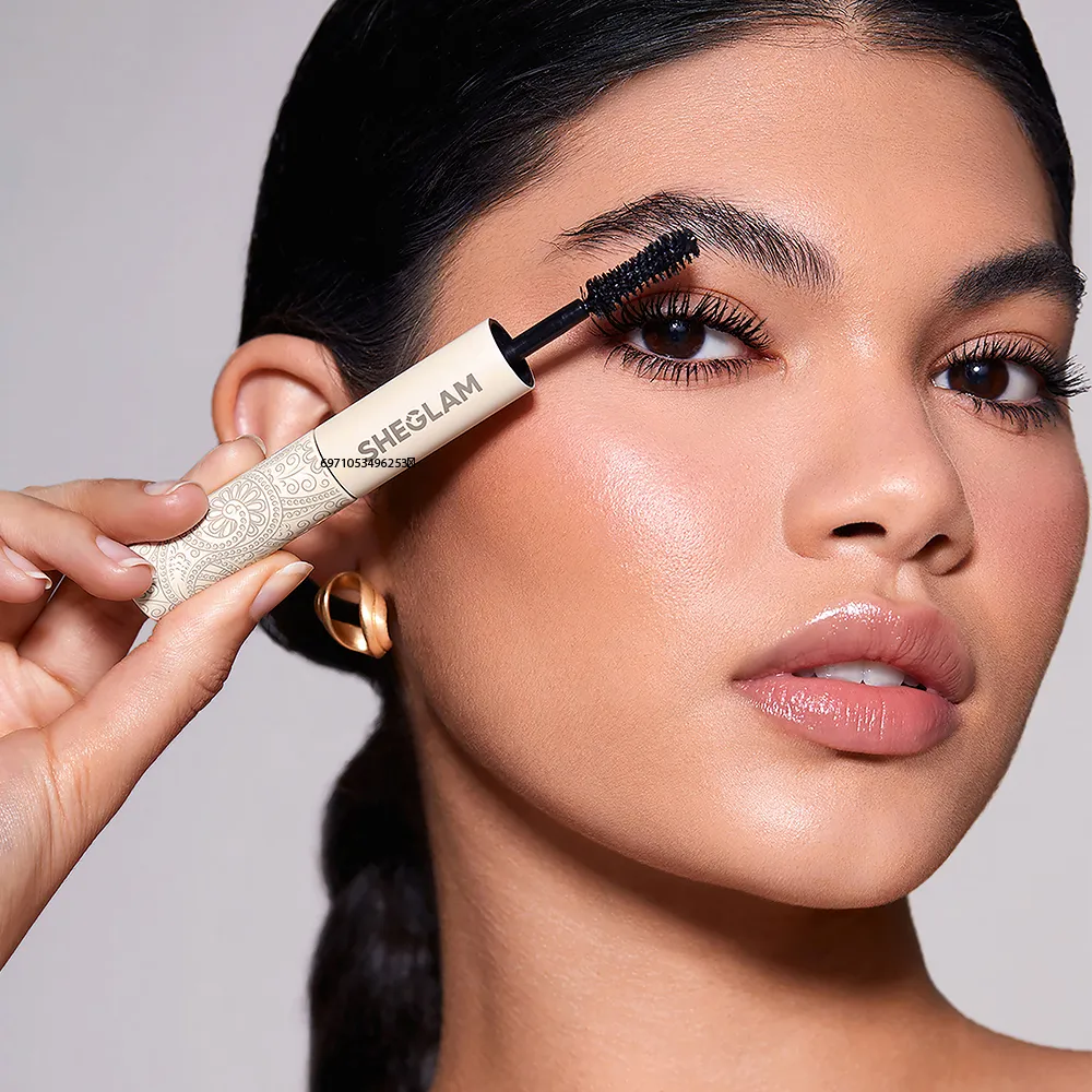 Sheglam Máscara de Pestañas Resistente al Agua All-In-One Volume & Length Mascara